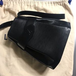 Authentic Louis Vuitton Epi De’ paule